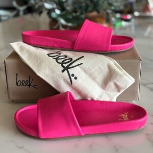 Beek Gallito Slide Sandals - Azalea Pink Leather. New with Box and Dust Bag.